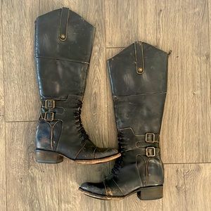 Rare Freebird Sadle boots, Size 6